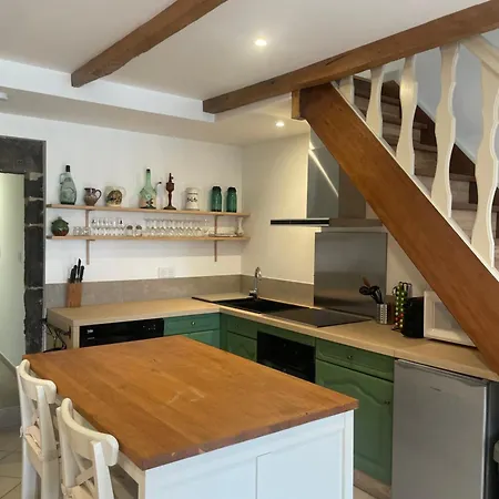 Maison De Caractere Renovee Avec Terrain De Petanque Semesterbostad *